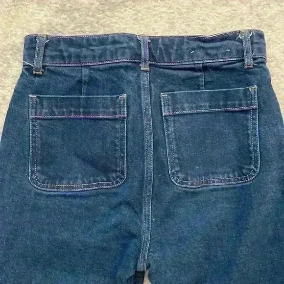 Boden Utility Flare Jeans - Picture 6 of 6